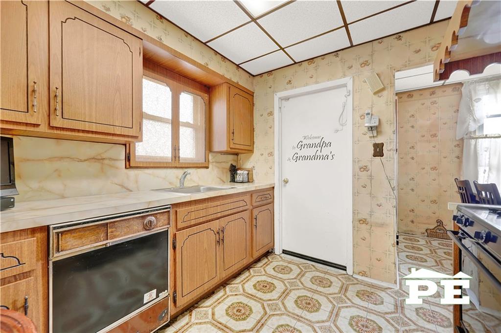 3805 Avenue P, Brooklyn, New York, 11234 image 14