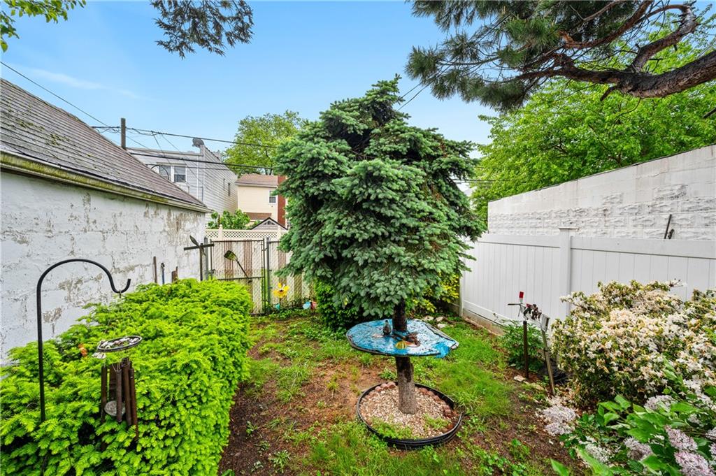 1640 West 1st Street, Brooklyn, New York, 11223 image 10