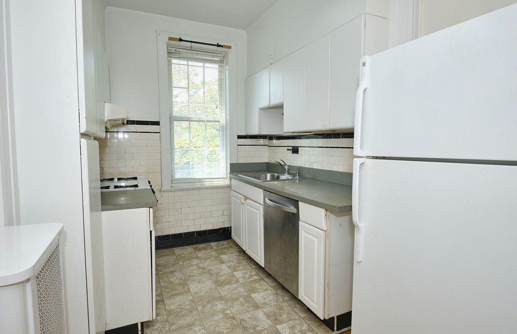 49 70th Street, Brooklyn, New York, 11209 image 28