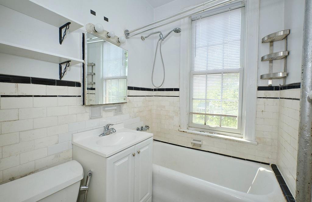 49 70th Street, Brooklyn, New York, 11209 image 32