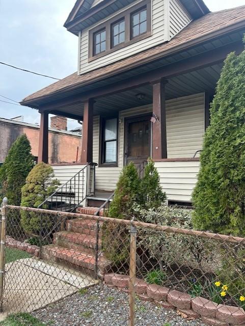 483 Port Richmond Avenue Image 2