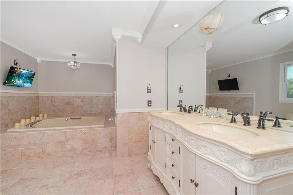 5 Haywood Street, Staten  Island, New York, 10307 image 21