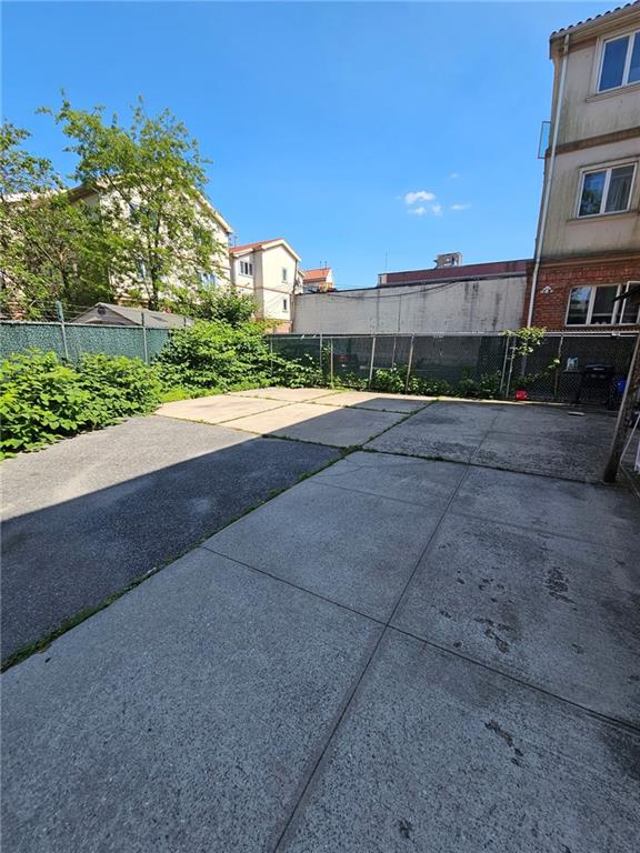 2839 Ford Street Image 5