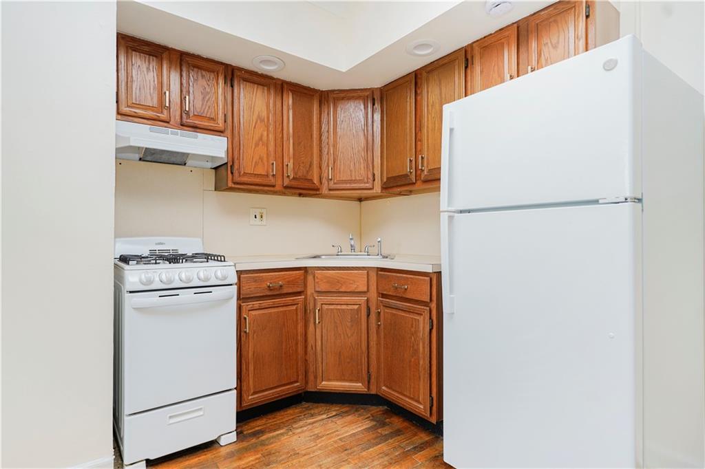 9430 Ridge Boulevard 6F, Brooklyn, New York, 11209 image 9