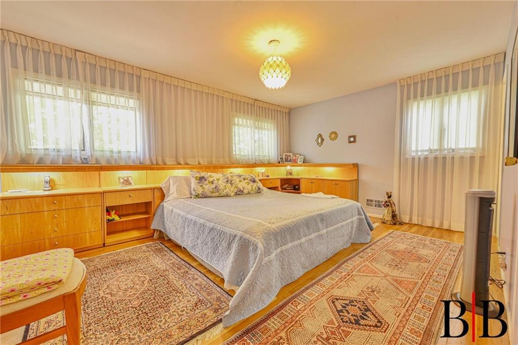 203 Whitman Drive, Brooklyn, New York, 11234 image 14