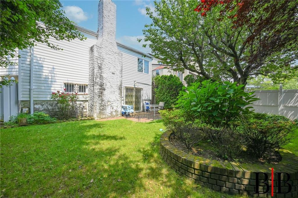 203 Whitman Drive, Brooklyn, New York, 11234 image 24