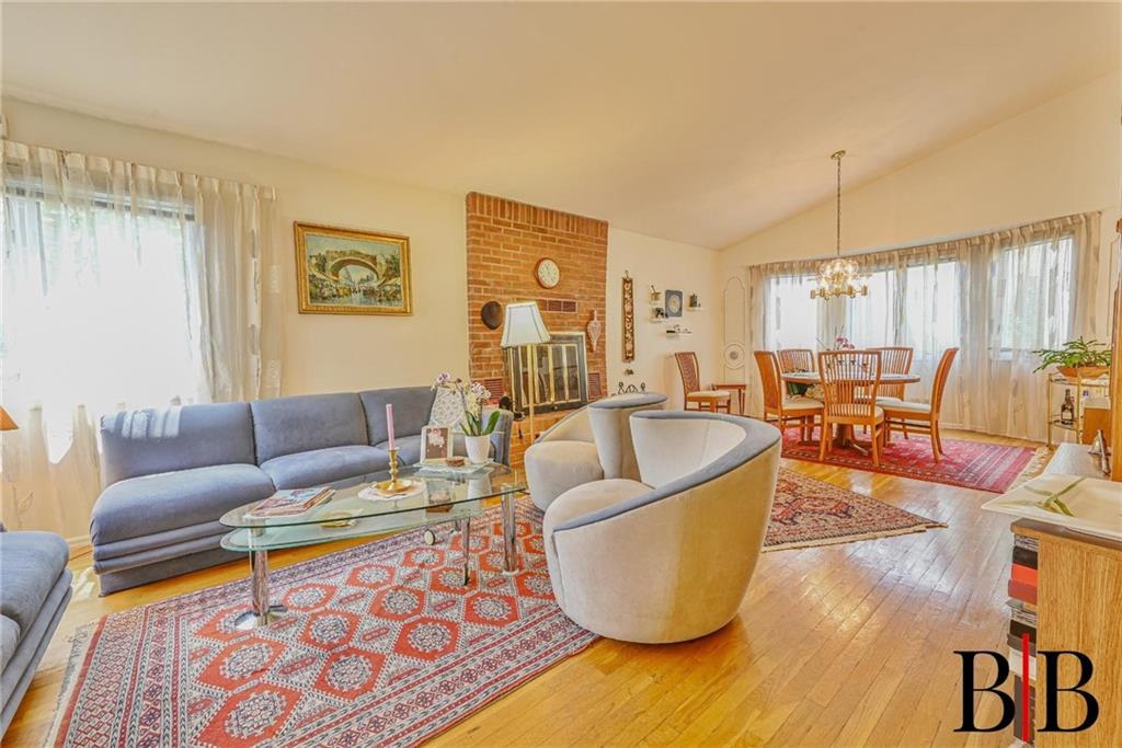203 Whitman Drive, Brooklyn, New York, 11234 image 7