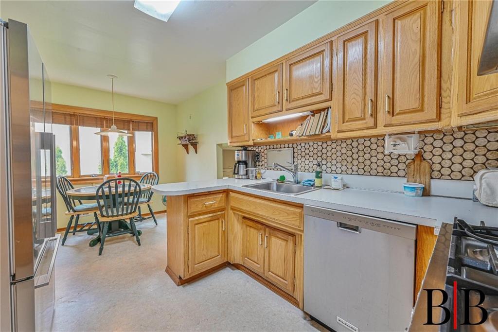 203 Whitman Drive, Brooklyn, New York, 11234 image 10