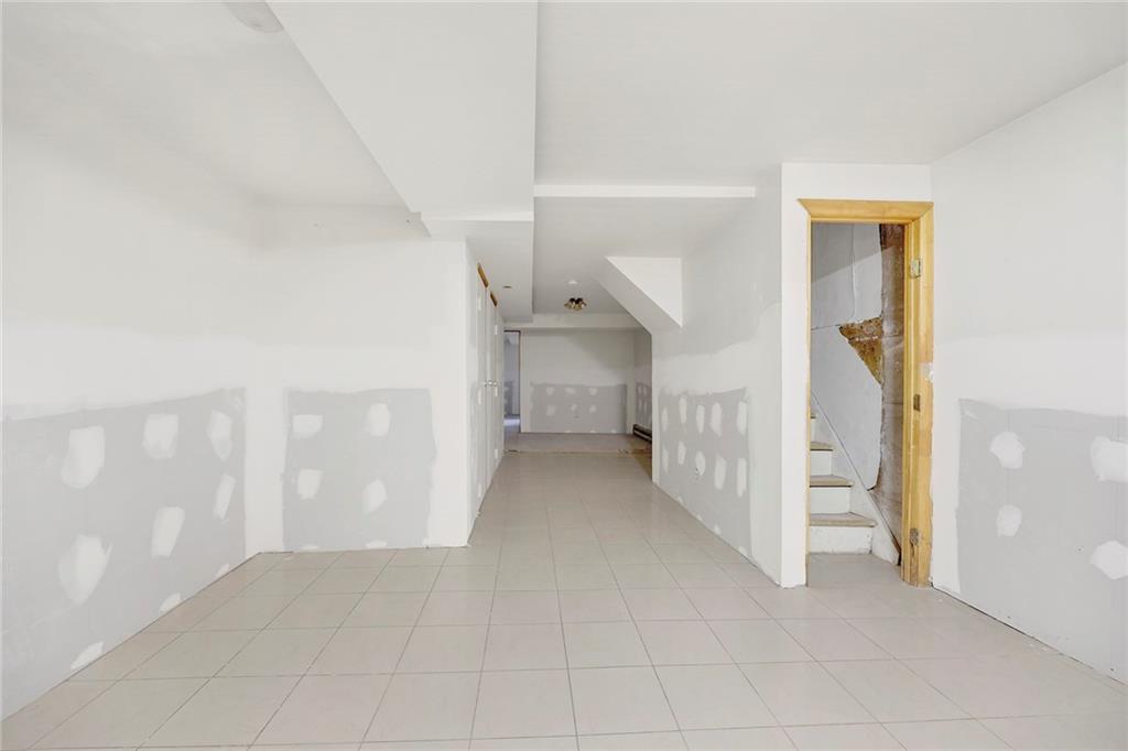 827 East 55th Street, Brooklyn, New York, 11234 image 16