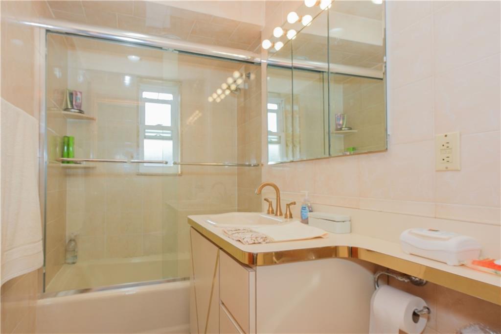 8884 16th Avenue, Brooklyn, New York, 11214 image 18