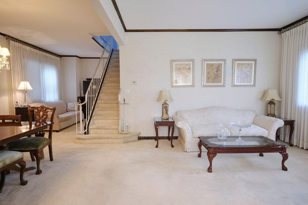 3043 Avenue Z Image 3
