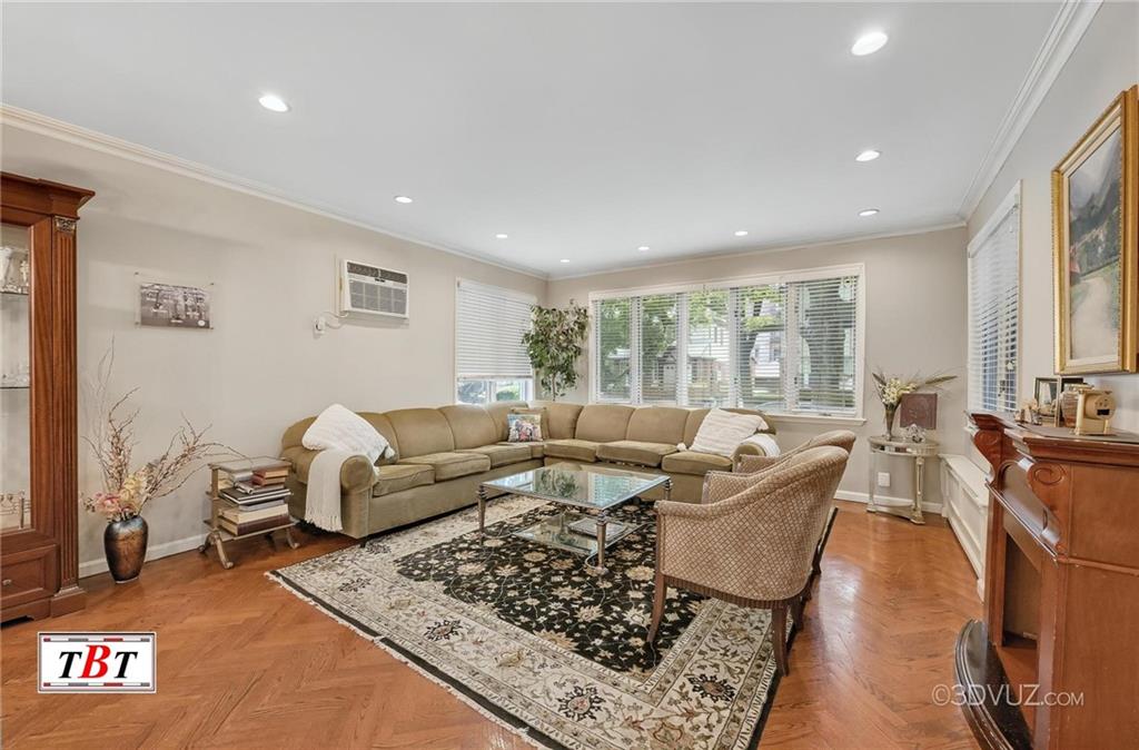 995 East 21st Street, Brooklyn, New York, 11210 image 11
