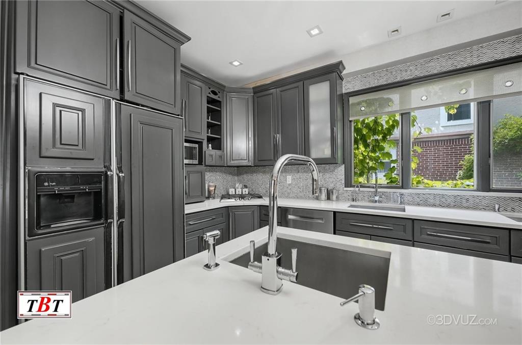 995 East 21st Street, Brooklyn, New York, 11210 image 22
