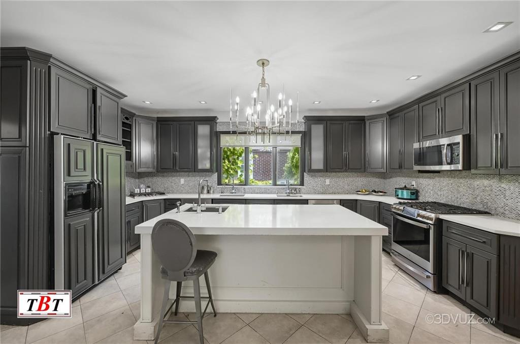 995 East 21st Street, Brooklyn, New York, 11210 image 25