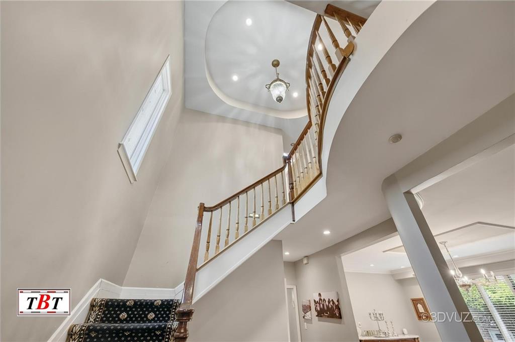 995 East 21st Street, Brooklyn, New York, 11210 image 32