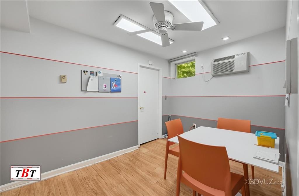 995 East 21st Street, Brooklyn, New York, 11210 image 44