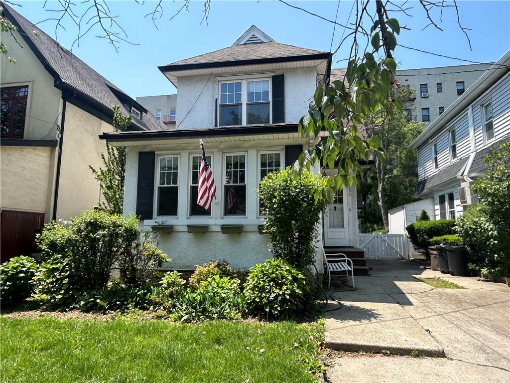 2390 East 21st Street Image 1