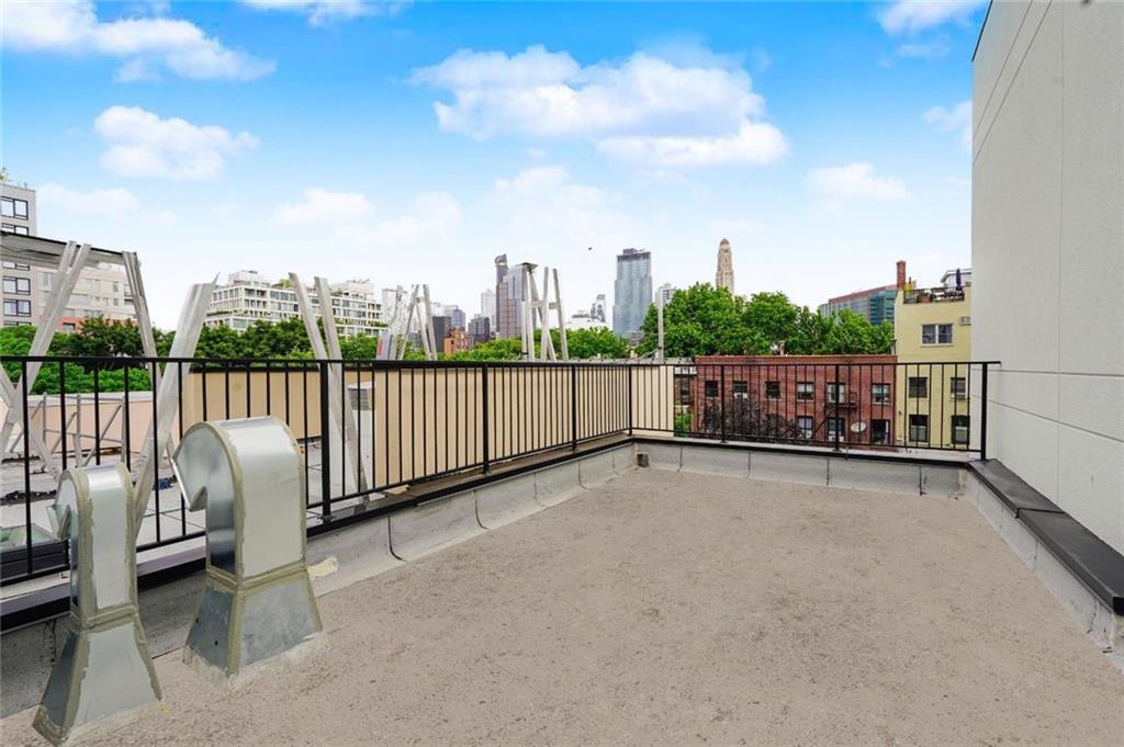 641A Baltic Street, Brooklyn, New York, 11217 image 24