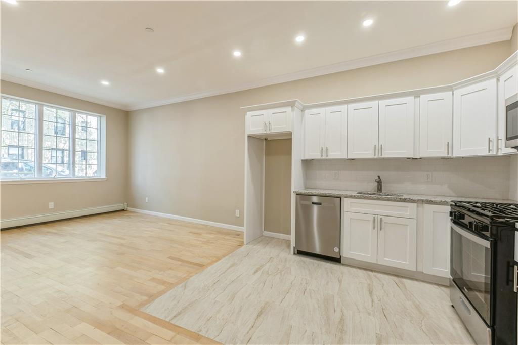 1570 West 10th Street 1B, Brooklyn, New York, 11204 image 8
