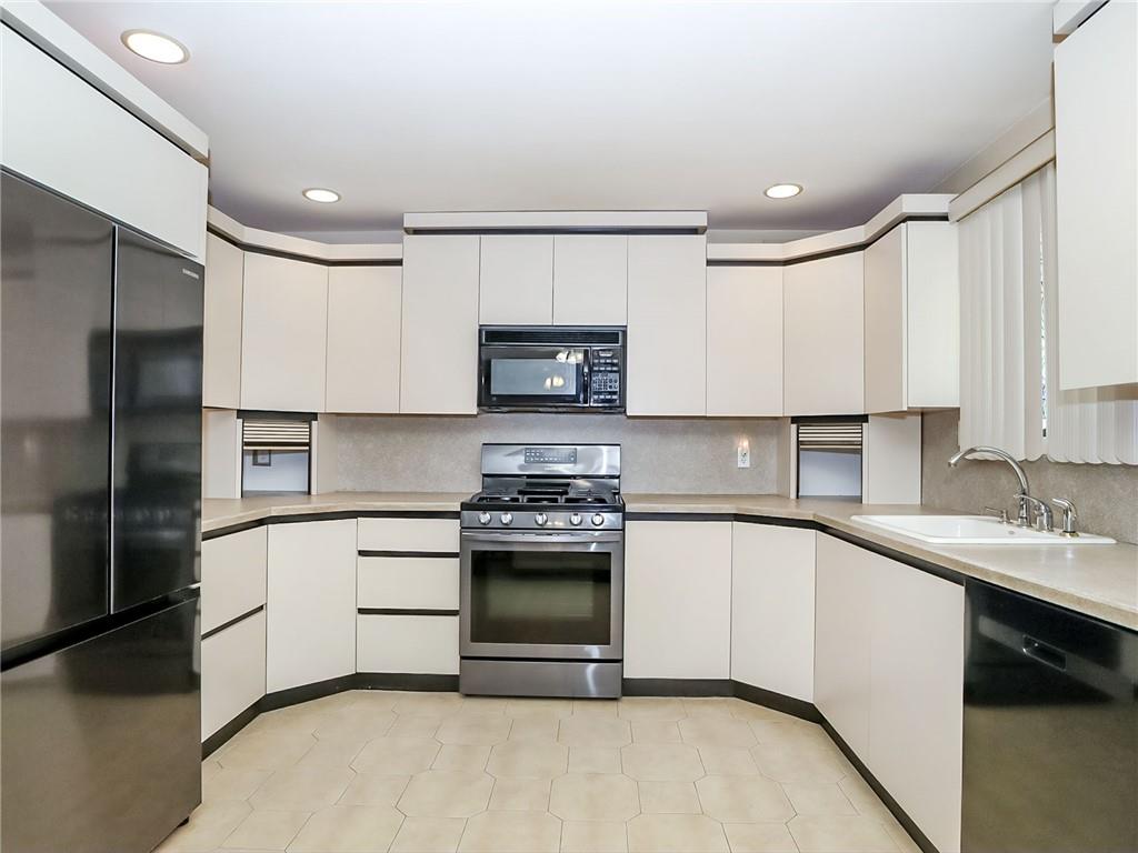 164 Lee Avenue, Staten  Island, New York, 10307 image 9