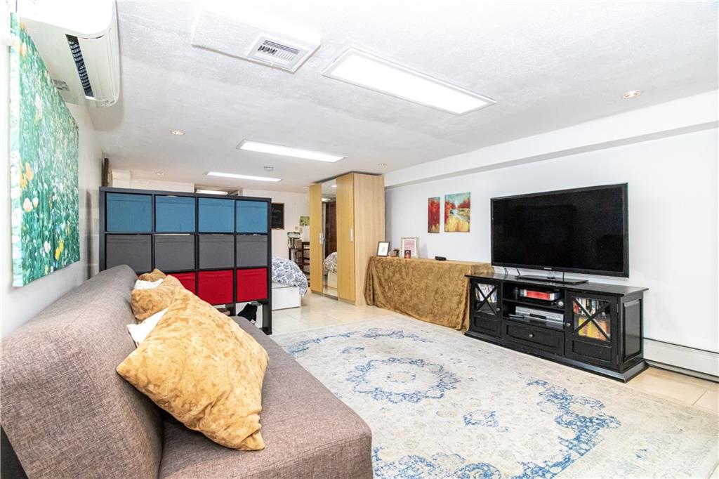 7007 Narrows Avenue, Brooklyn, New York, 11209 image 21