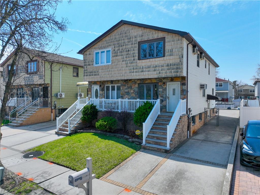 18 Rowan Avenue Image 2