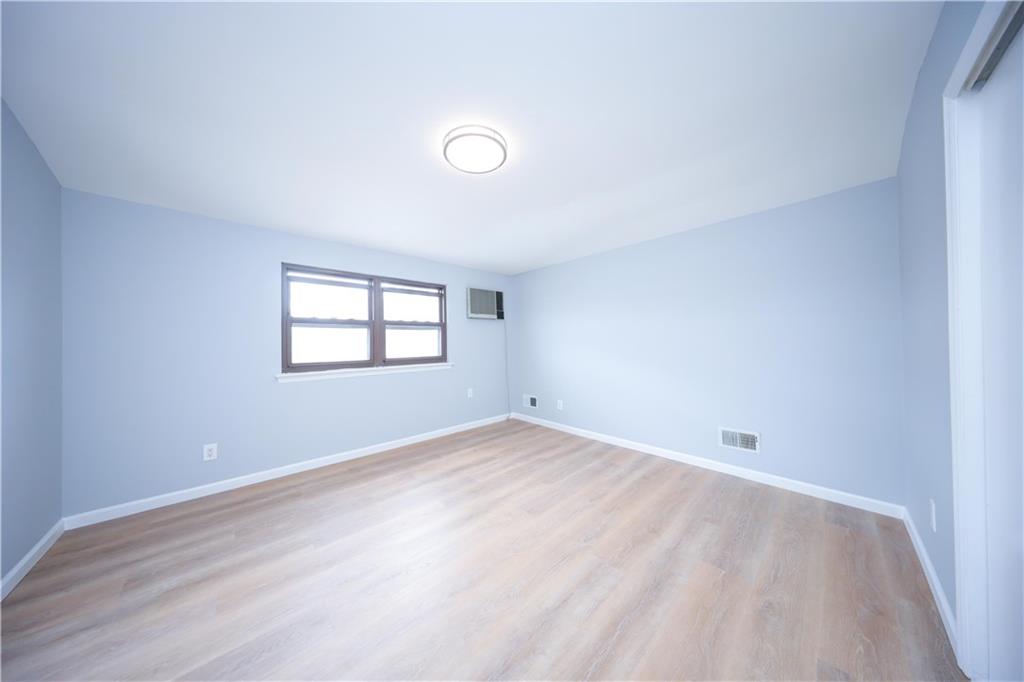 18 Rowan Avenue, Staten  Island, New York, 10306 image 13
