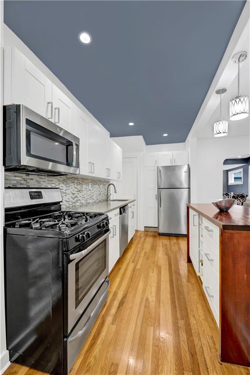 1224 East 37th Street, Brooklyn, New York, 11210 image 17