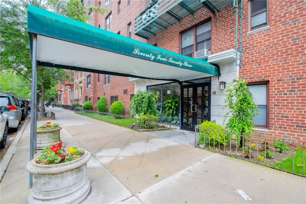 7423 Ridge Boulevard 2B, Brooklyn, New York, 11209 image 24