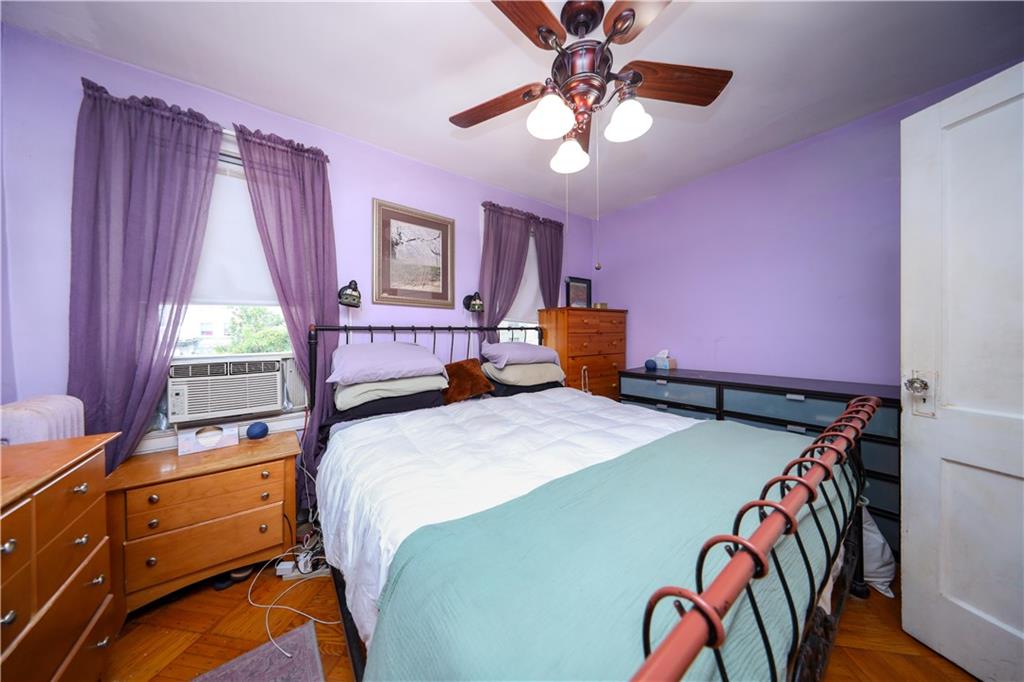 32 Gatling Place, Brooklyn, New York, 11209 image 18