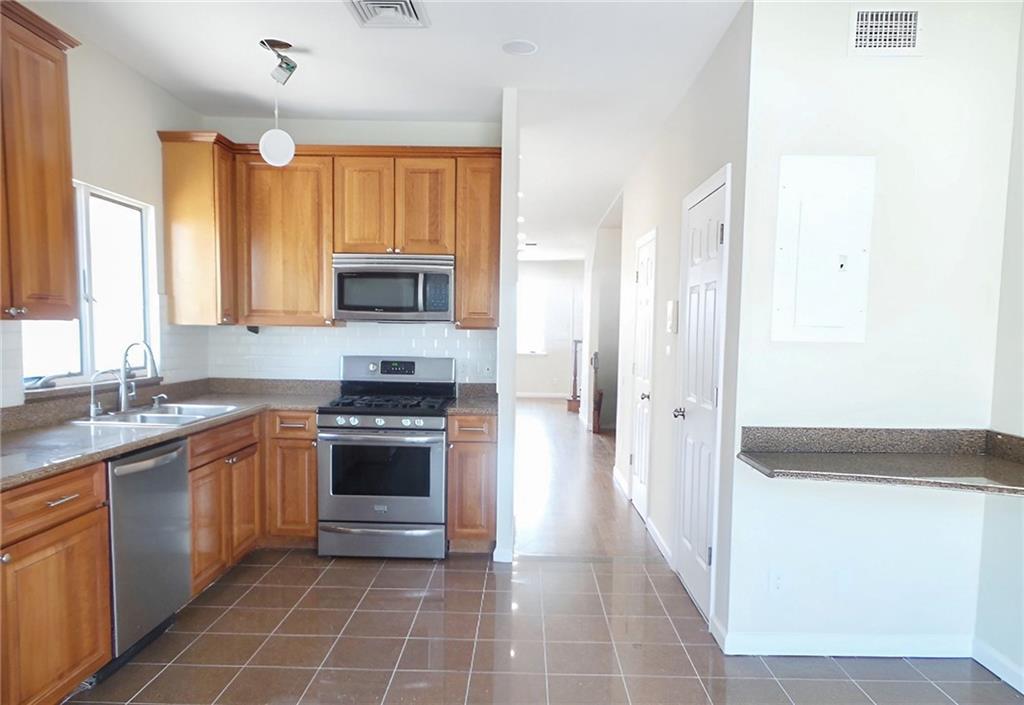 2439 East 69th Street, Brooklyn, New York, 11234 image 7