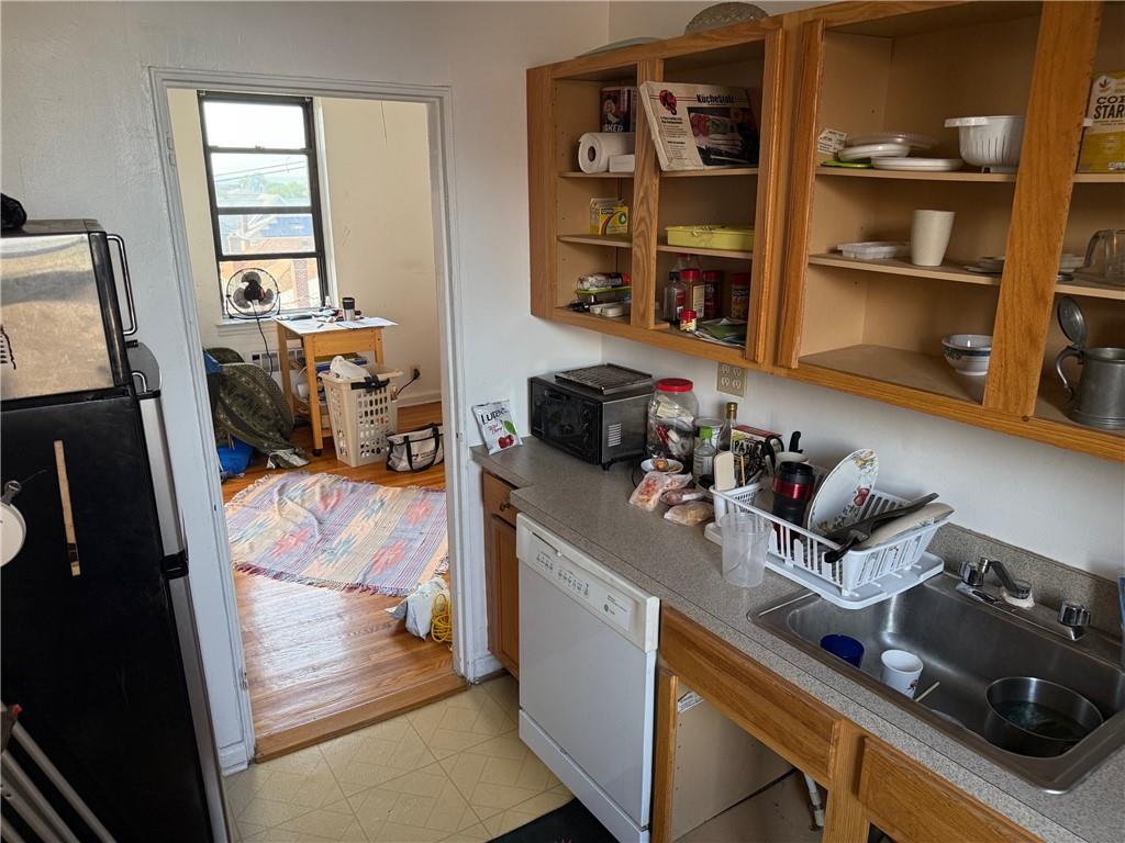 128-11 Newport Avenue 4C, Queens, New York, 11694 image 6