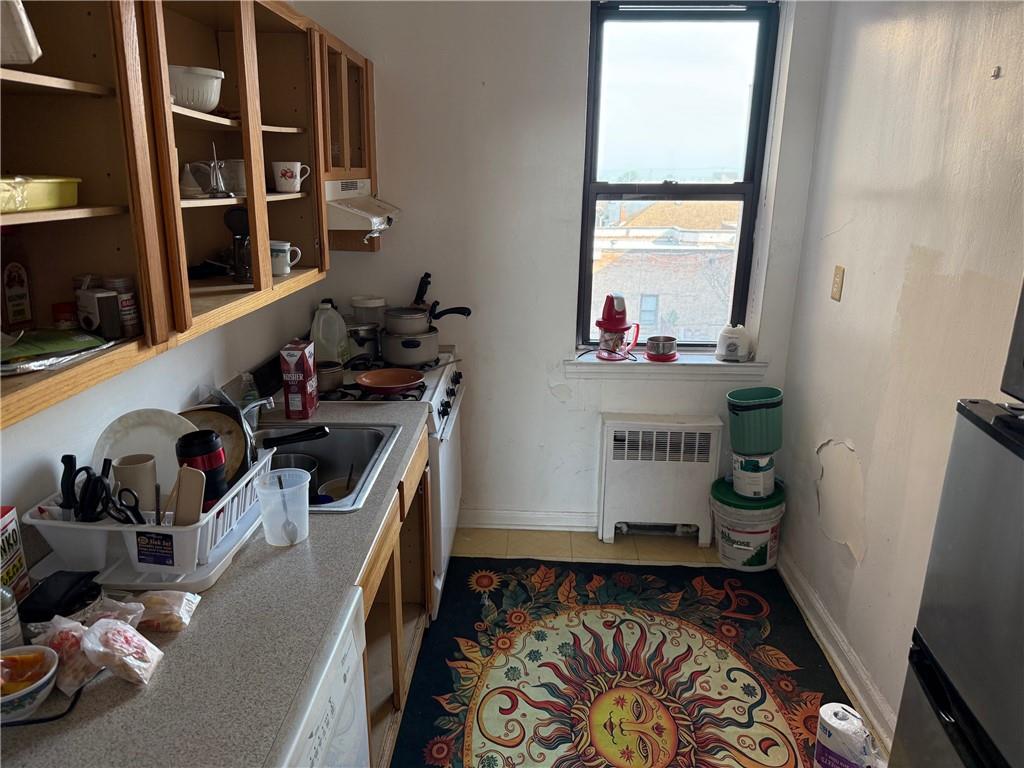 128-11 Newport Avenue 4C, Queens, New York, 11694 image 9