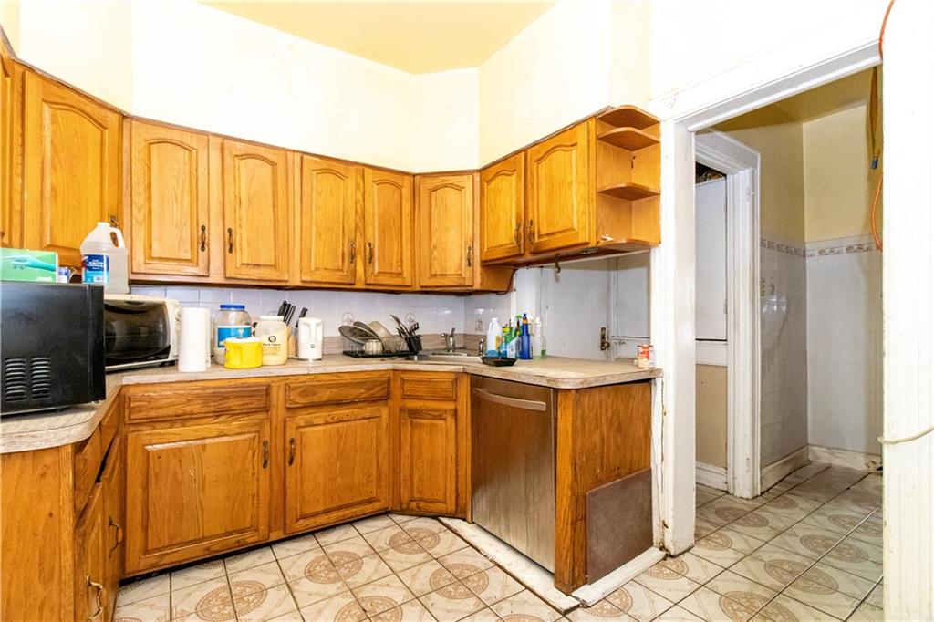 3820 Clarendon Road, Brooklyn, New York, 11203 image 15