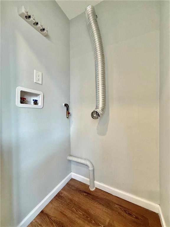 90 Hickory Avenue, Staten  Island, New York, 10305 image 12