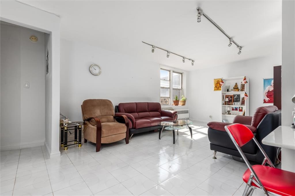 735 Avenue W 6J, Brooklyn, New York, 11223 image 7