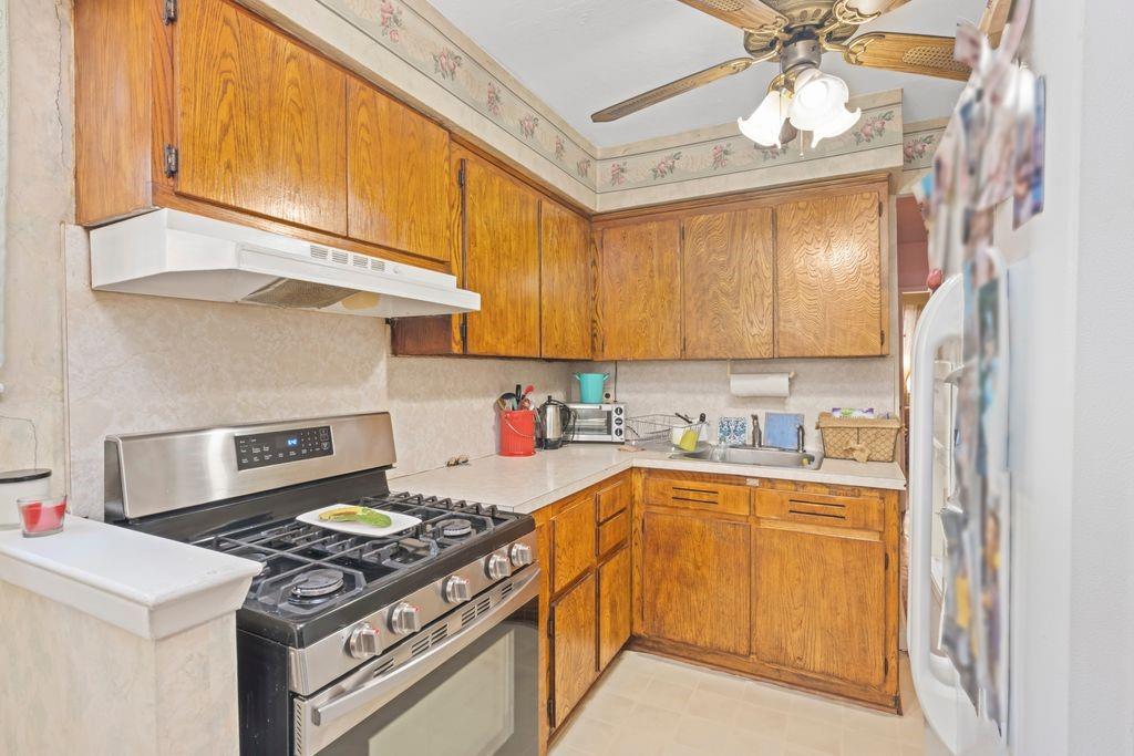 8880 Bay 16th Street, Brooklyn, New York, 11214 image 21