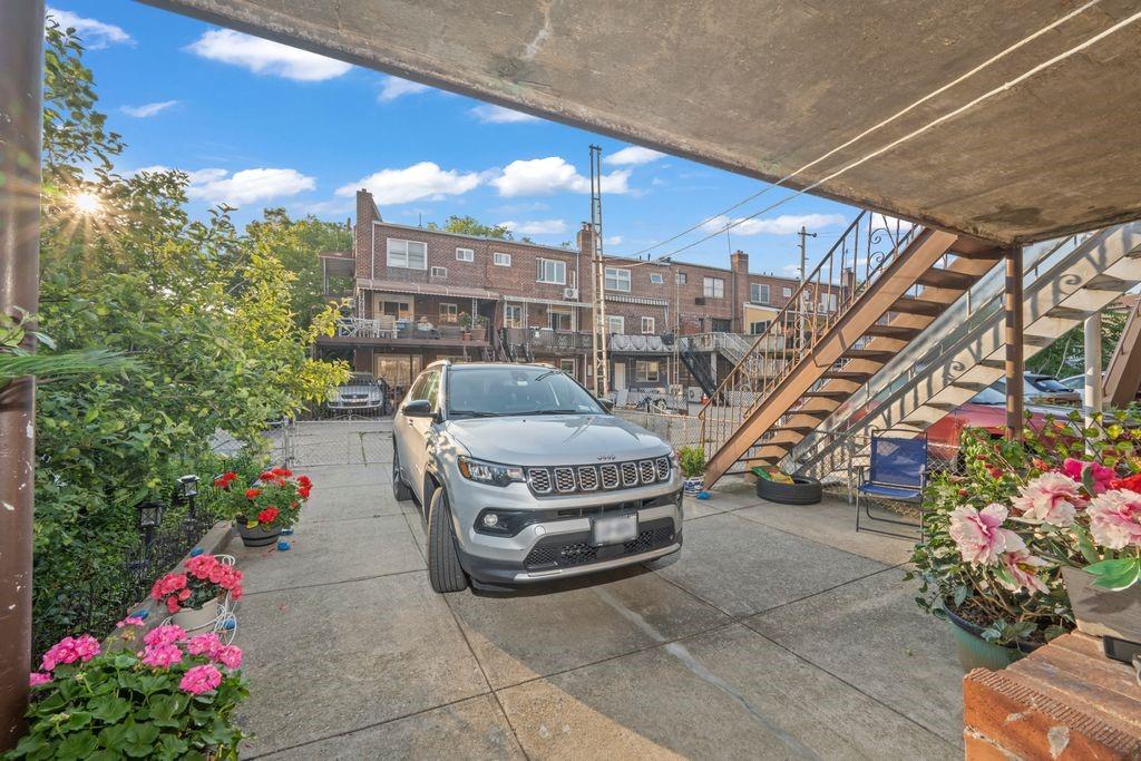 8880 Bay 16th Street, Brooklyn, New York, 11214 image 33