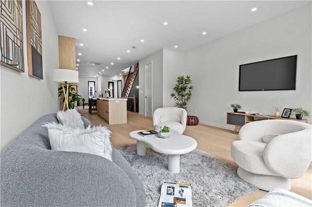 320 10th Street, Brooklyn, New York, 11215 image 8