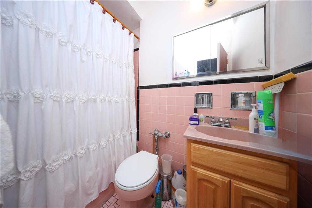1296 East 54th Street, Brooklyn, New York, 11234 image 28