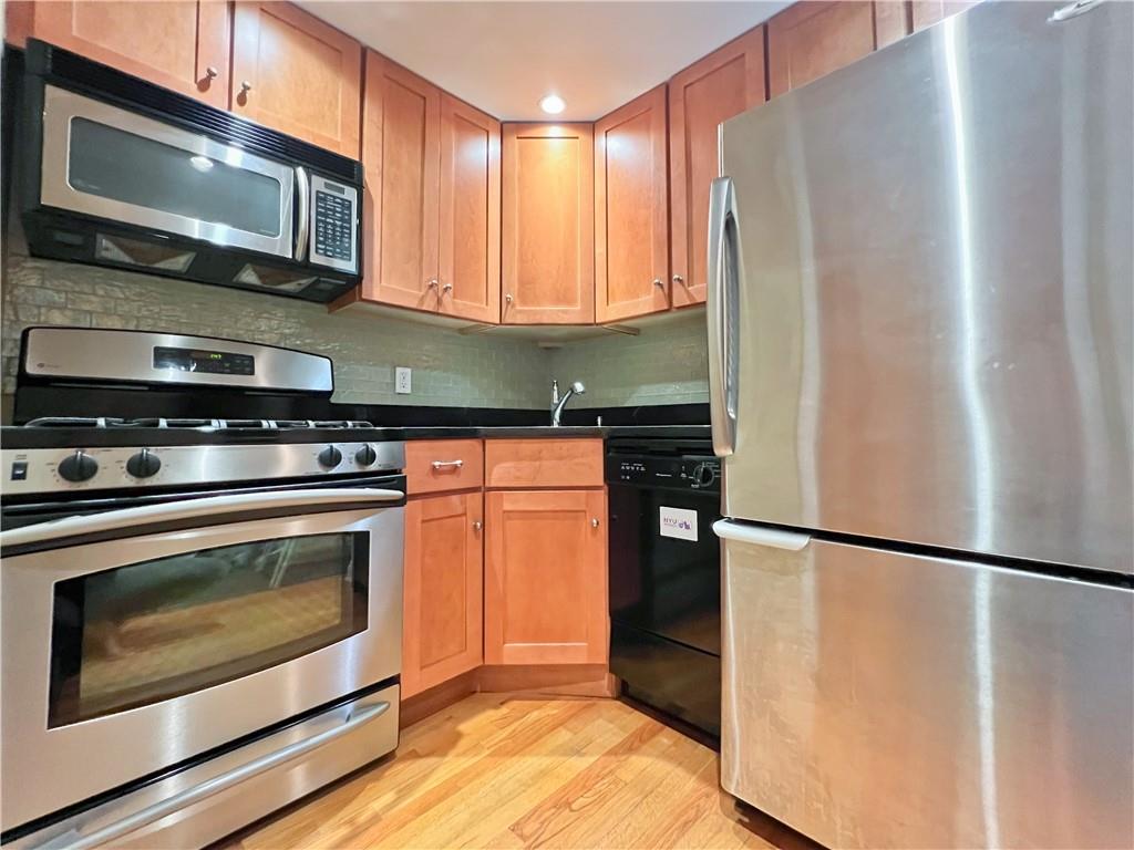 9935 Shore Road 1D, Brooklyn, New York, 11209 image 6