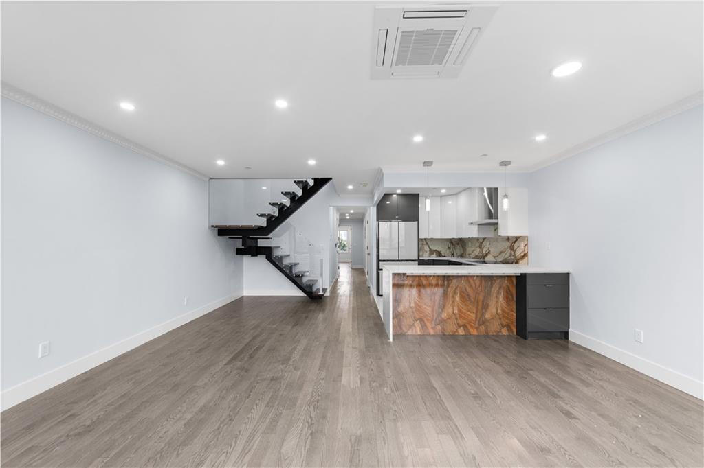 100 16th Street 4, Brooklyn, New York, 11221 image 12