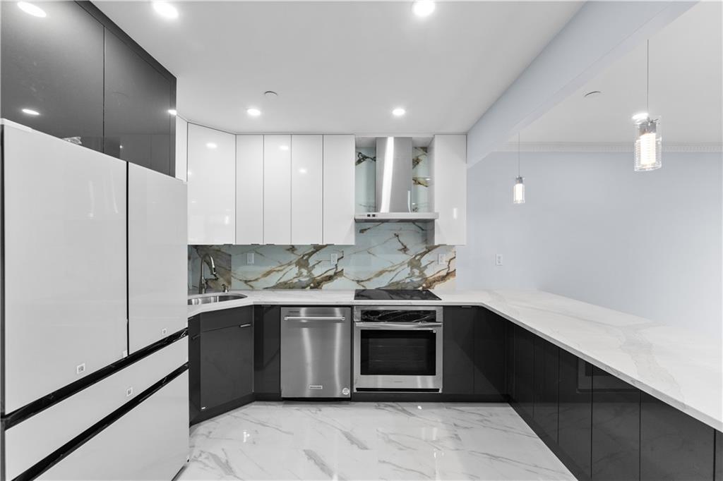 100 16th Street 4, Brooklyn, New York, 11221 image 13