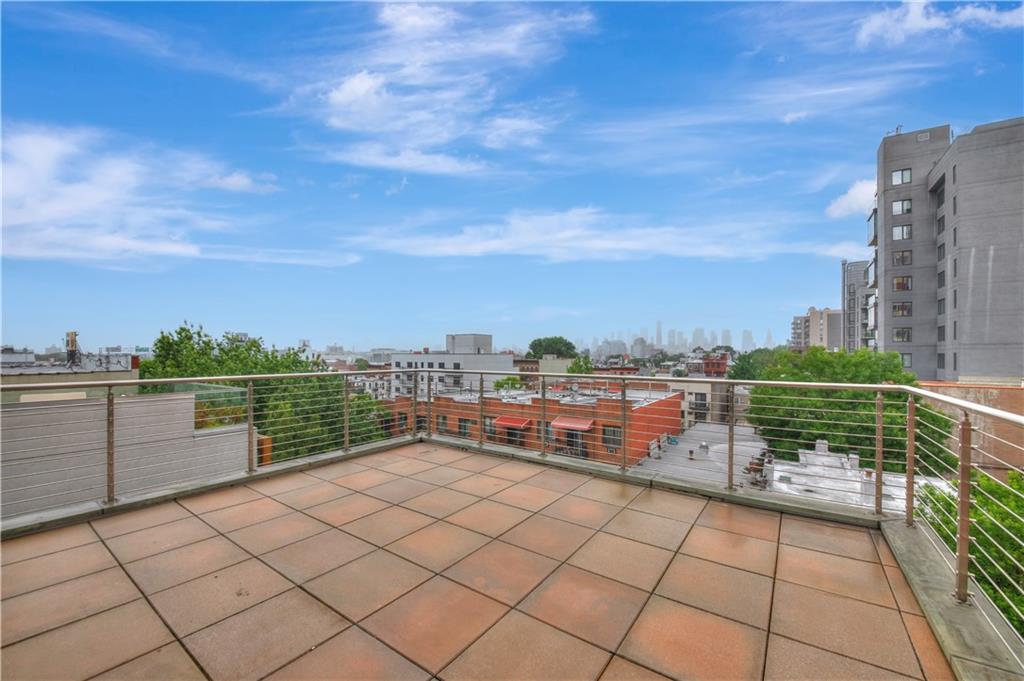 100 16th Street 4 Image 3