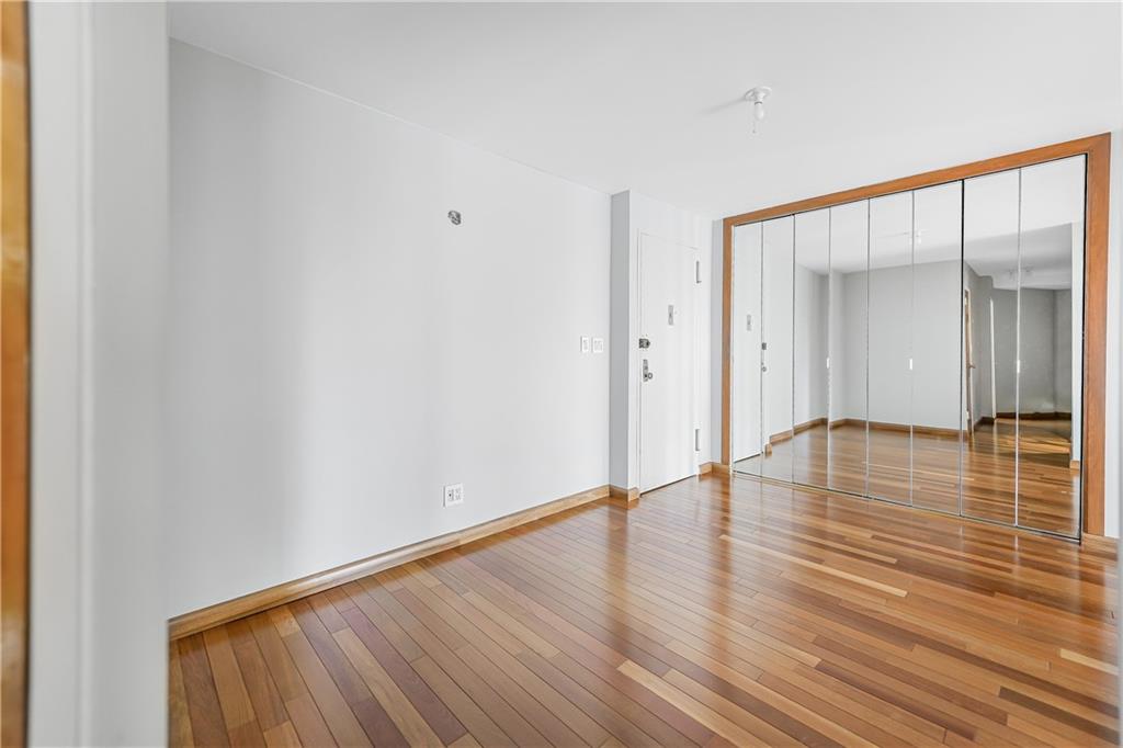 35 Seacoast Terrace 8A, Brooklyn, New York, 11235 image 10