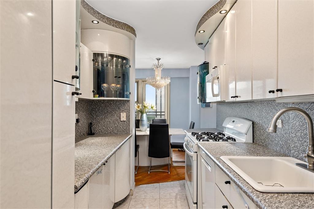 2928 West 5th Street 10P, Brooklyn, New York, 11224 image 6