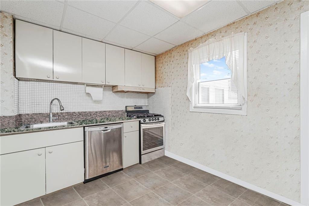 1760 East 35th Street, Brooklyn, New York, 11234 image 6