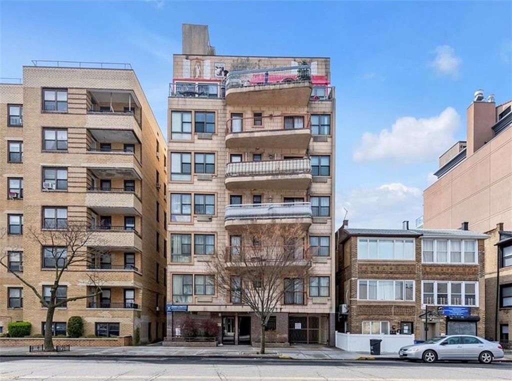 134 West End Avenue 4A, Brooklyn, New York, 11235
