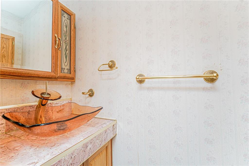 92 Boyce Avenue, Staten  Island, New York, 10306 image 18