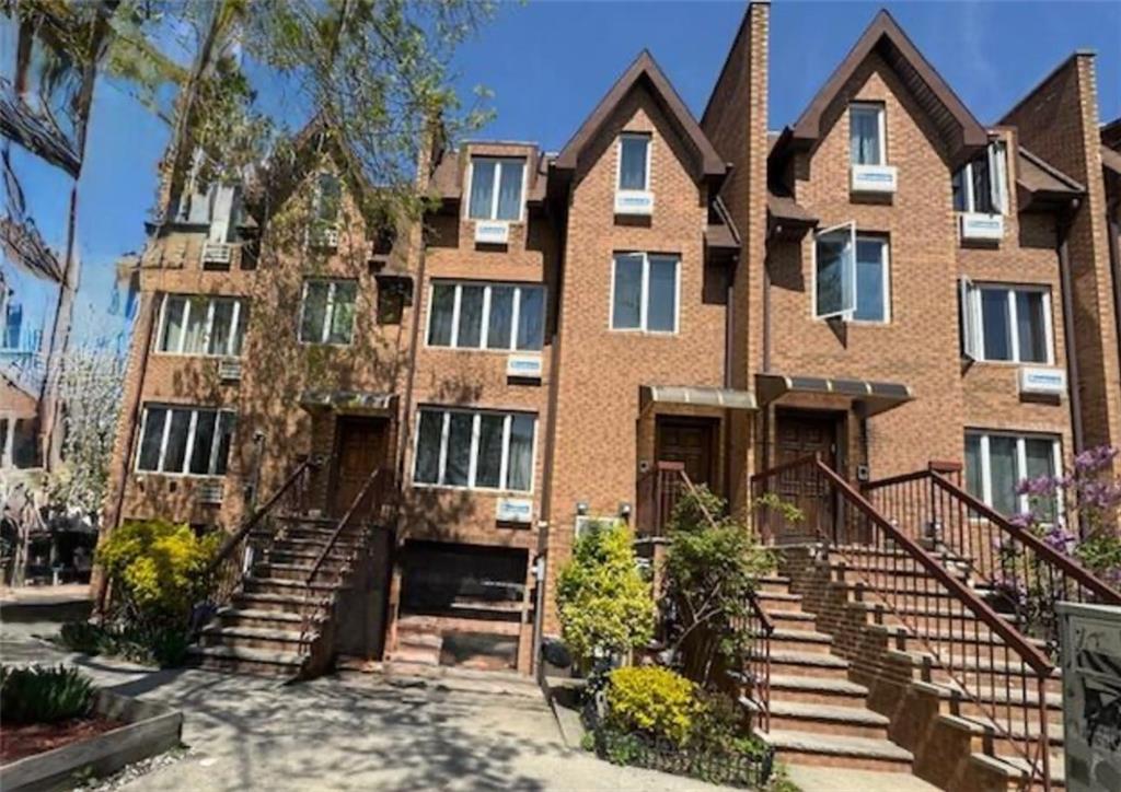 3541 Shore Parkway B2 Image 3